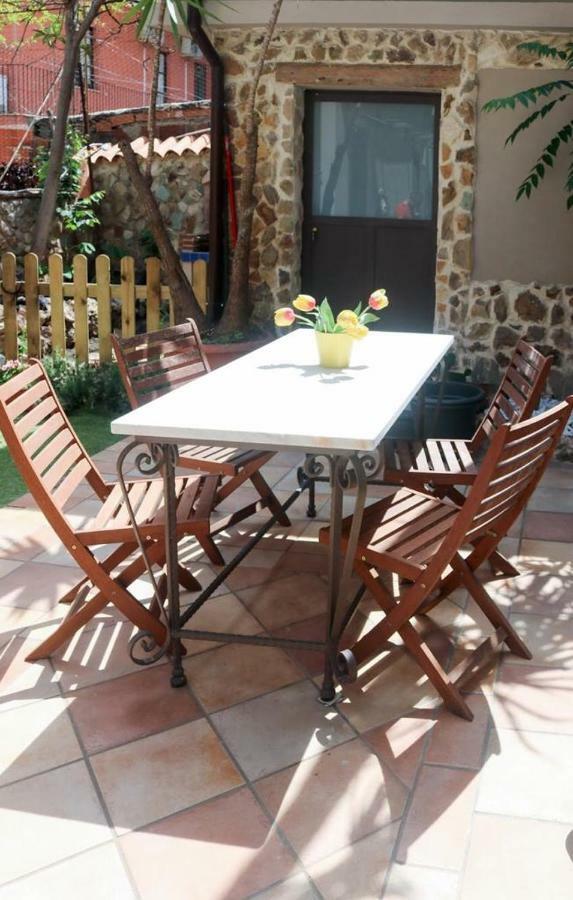 Gabri Holiday House CTA Exterior foto