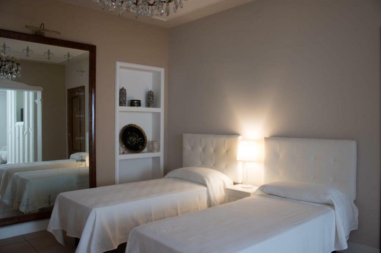Gabri Holiday House CTA Exterior foto